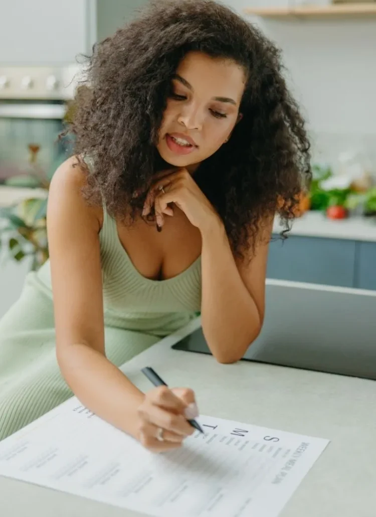 woman being intentional and planning her week