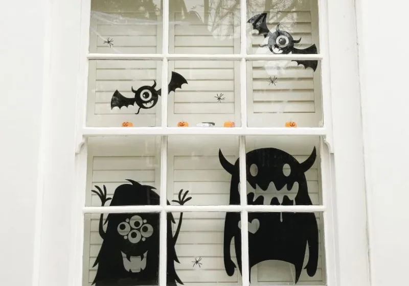 40 Halloween Bucket List Ideas To Do This Fall