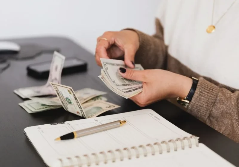 woman counting money