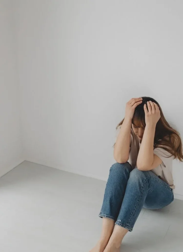 an unhappy woman with unhappy habits that's making her deeply unhappy