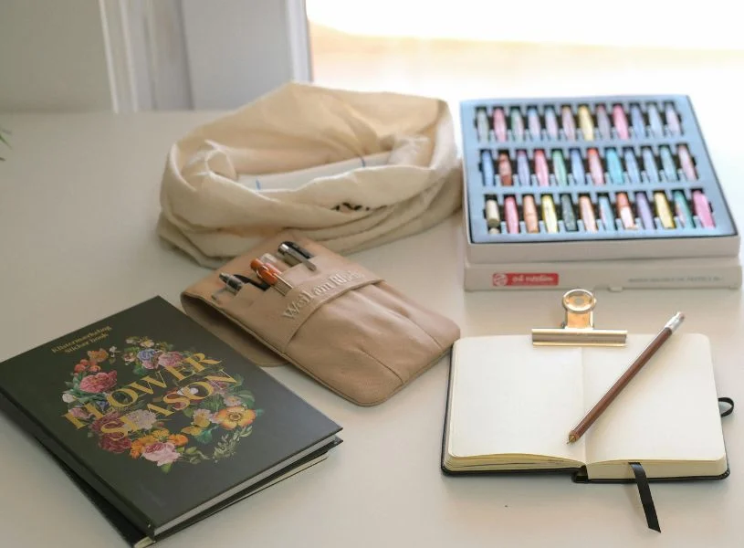 art journaling supplies